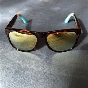 TOMS sunglasses